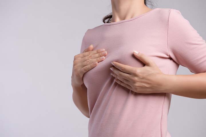 由于乳腺炎，母亲可能想要吸干母乳