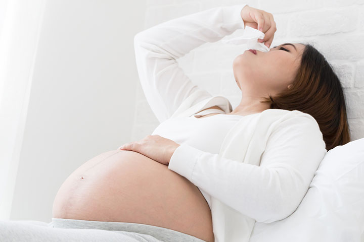 怀孕6个月的妇女可能会流鼻血
