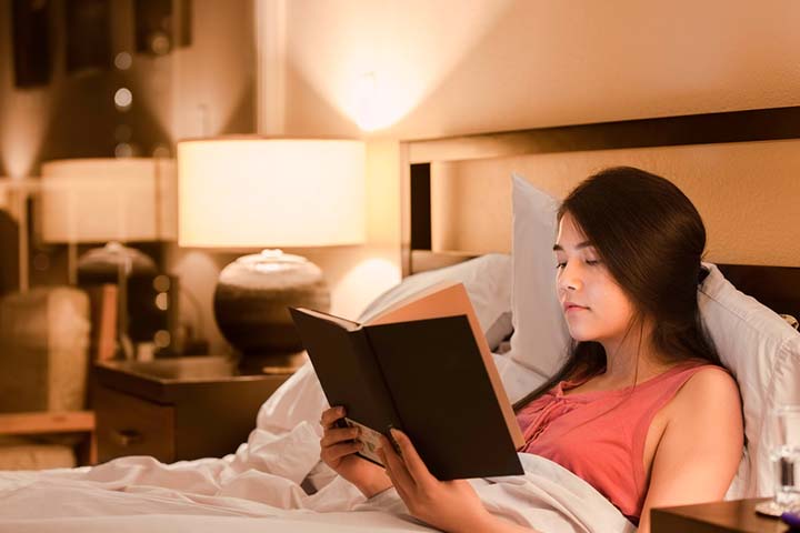 睡前阅读可以帮助你的孩子睡得更好