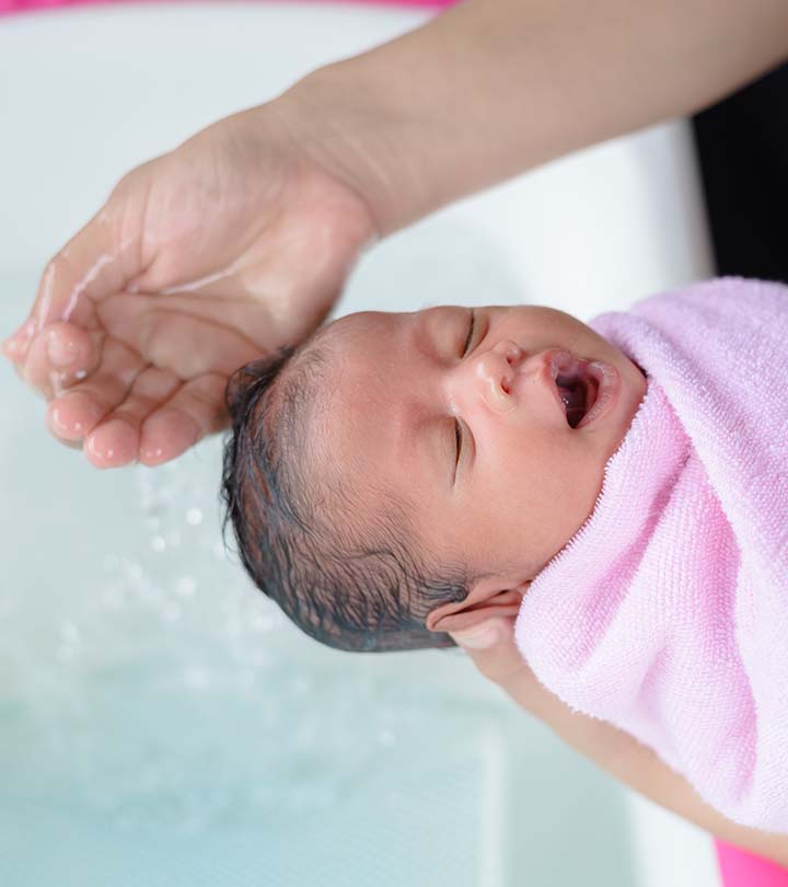 给新生儿洗澡前你需要知道的4件事