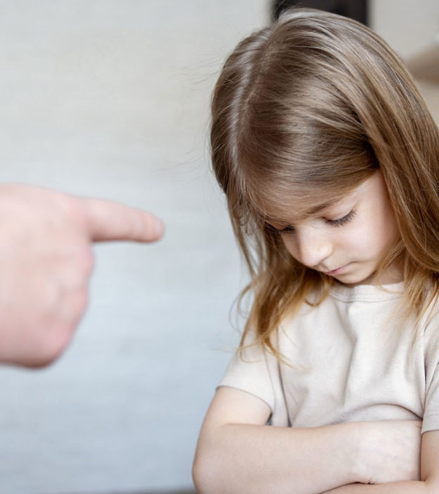 敌对的父母教养方式对孩子心理健康的影响